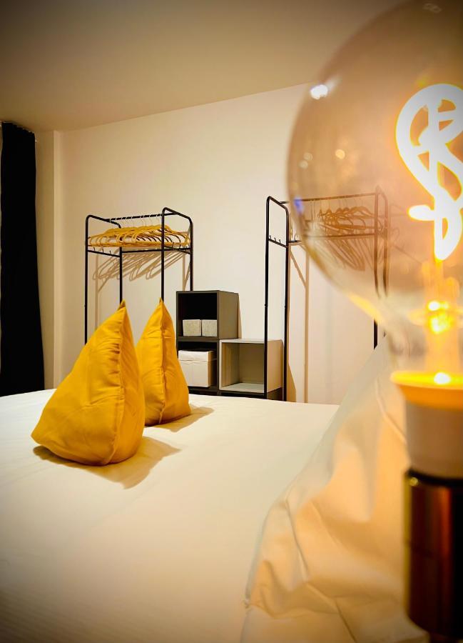 Crops City Stay Apartment 14 Триест Экстерьер фото
