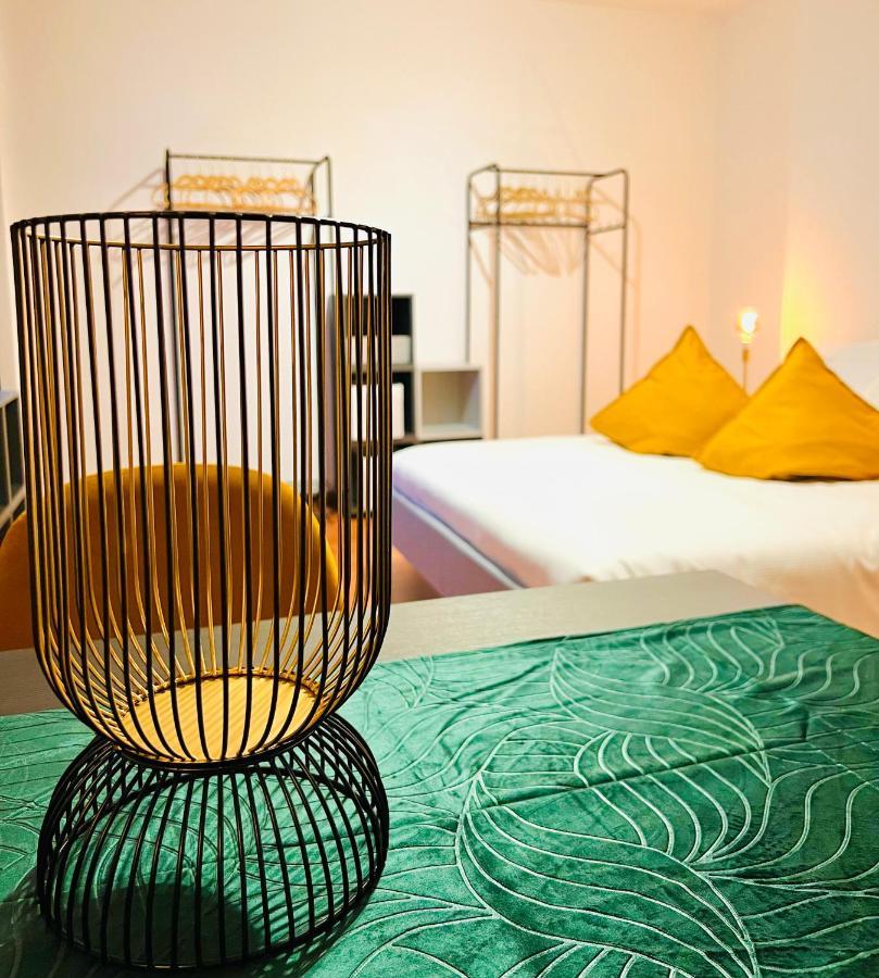 Crops City Stay Apartment 14 Триест Экстерьер фото